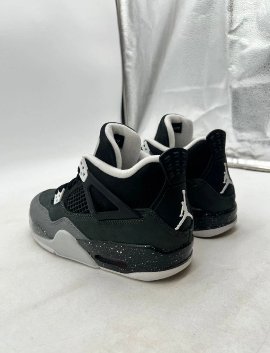 Jordan 4 Retro Fear (2024) (GS) 7Y (Moderately Worn Pre-Owned)JordanBlack/White/Anthracite/Black/Pure Platinum - Image 4