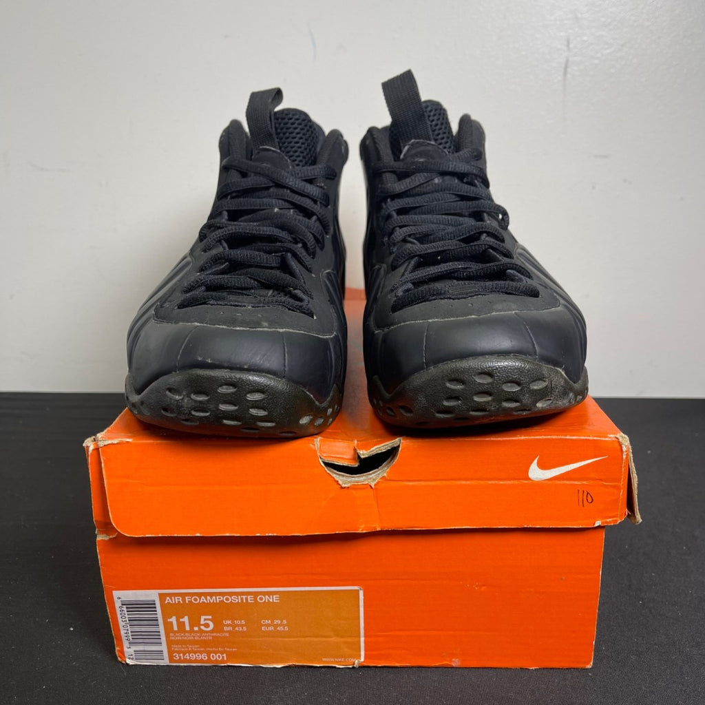 Nike Air Foamposite One Anthracite (2007) 11.5 (Moderately Worn Pre-Owned)NikeBlack/Black-Anthracite - Image 2