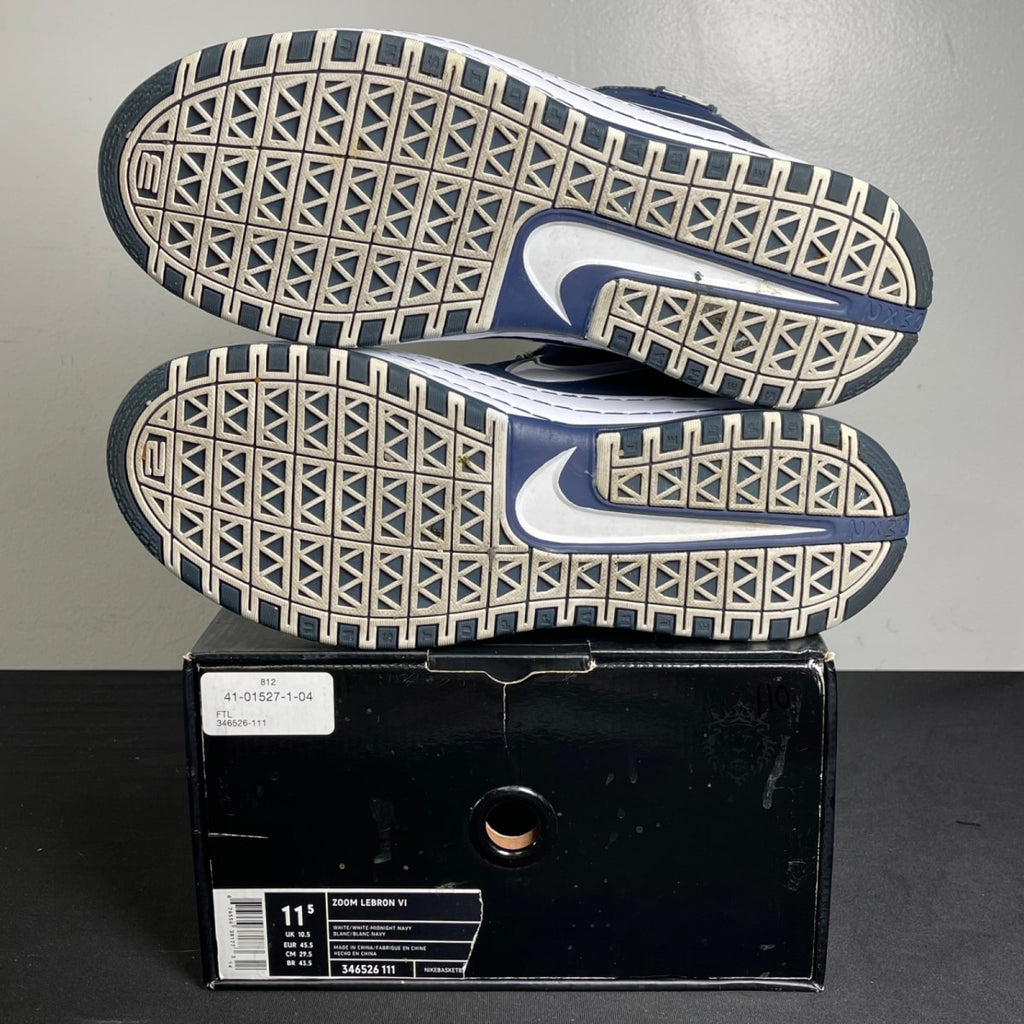 Nike LeBron 6 Yankees (Size 11.5) - Image 5