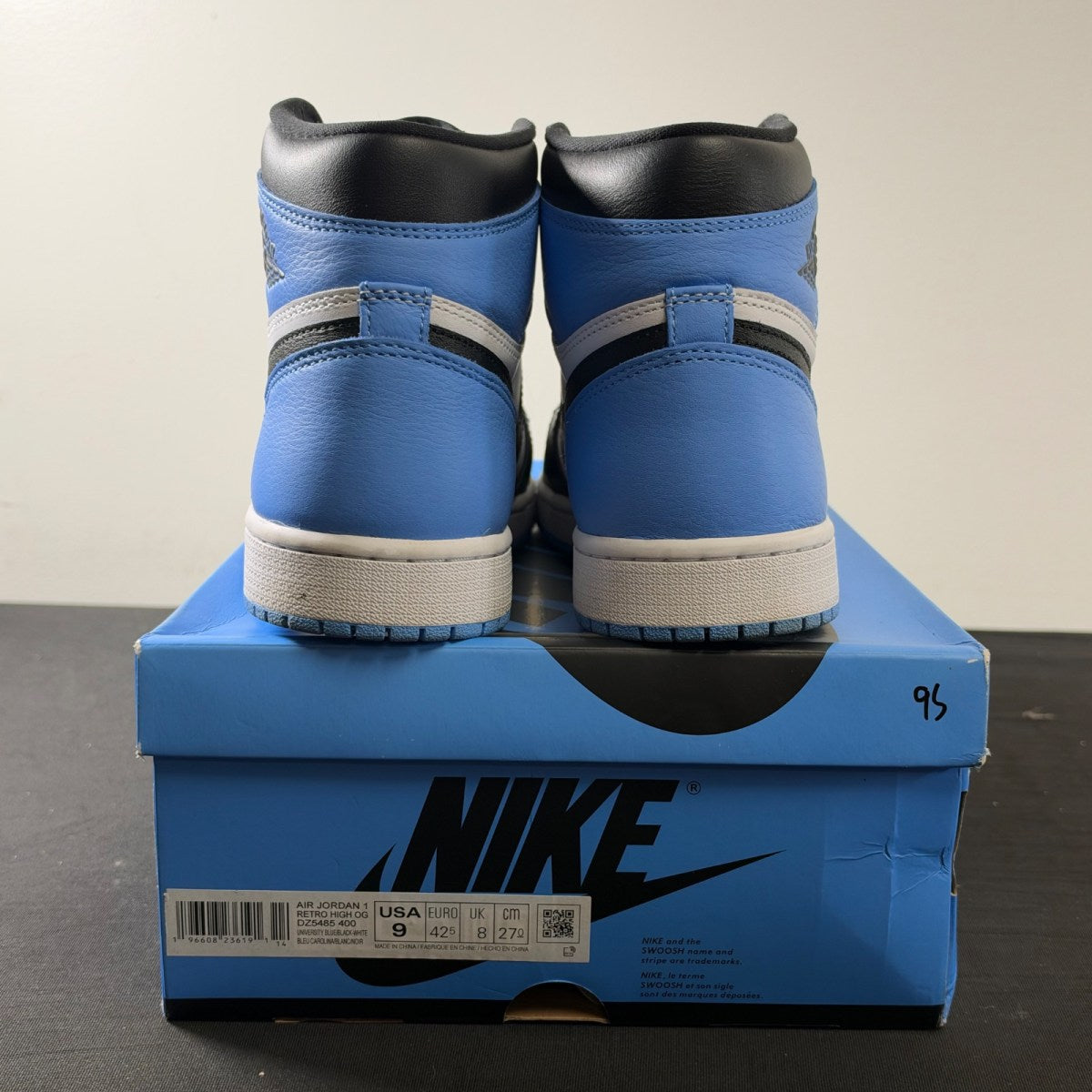 Jordan 1 Retro High OG UNC Toe (Size 9) - Image 5