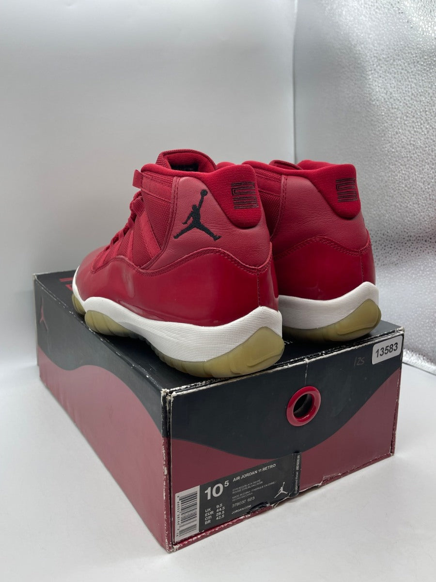 Jordan 11 Retro Win Like 96 10.5 (Moderately Worn Pre-Owned)JordanGym Red/Black-White - Image 4