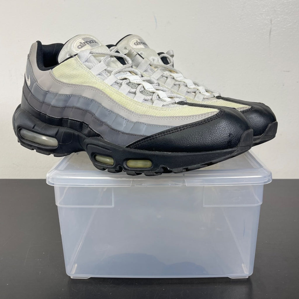 Nike Air Max 95 Essential Black Grey 14 (Moderately Worn Pre-Owned)NikeBlack/Dark Grey/Wolf Grey - Image 1