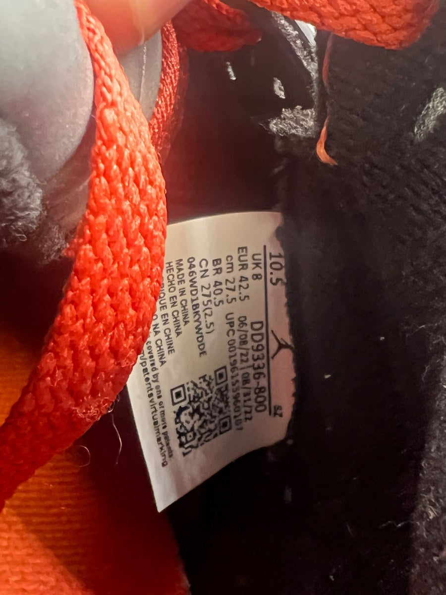 Jordan 5 Retro Dunk on Mars (Women's) 10.5W (Moderately Worn Pre-Owned) - Image 7