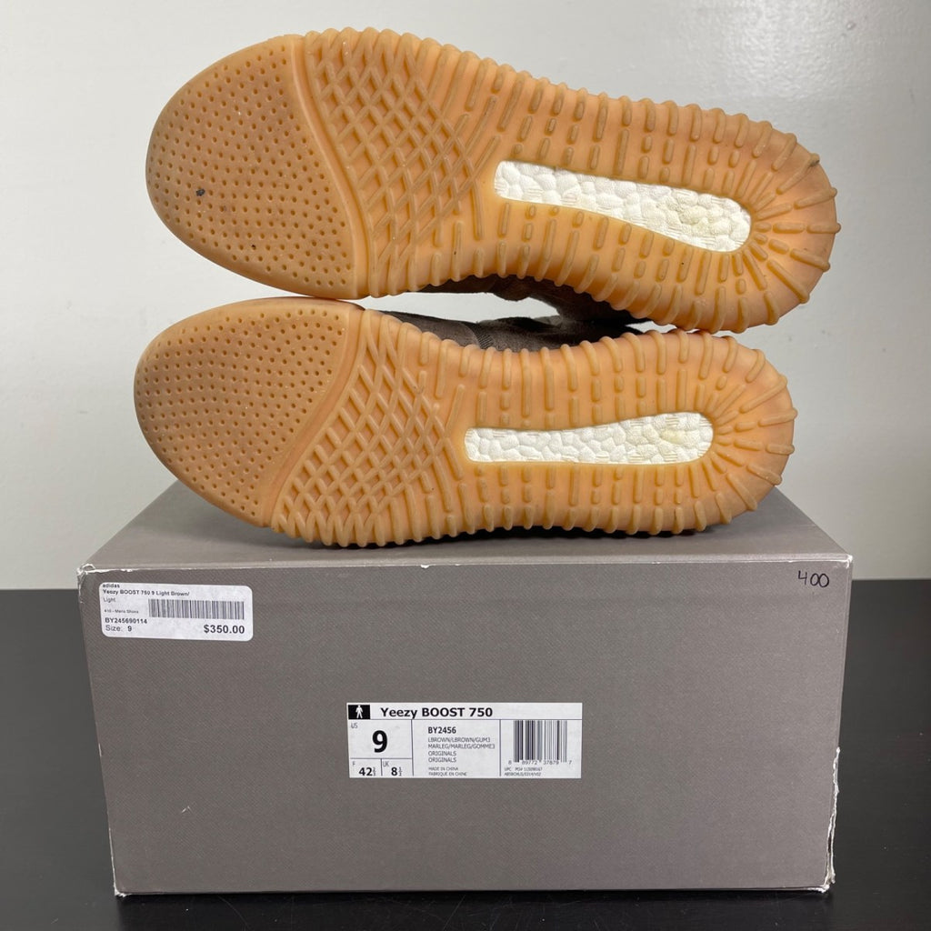 adidas Yeezy Boost 750 Chocolate 9 (Moderately Worn Pre-Owned)adidas - Image 5