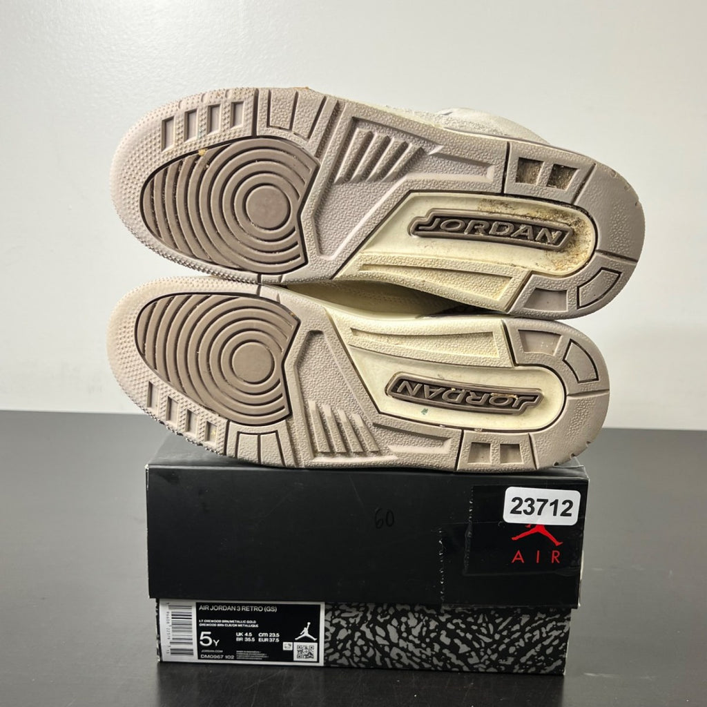 Jordan 3 Retro Palomino (GS) 5Y (Moderately Worn Pre-Owned)JordanLight Orewood Brown/Metallic Gold/Light British Tan/Palomino - Image 5