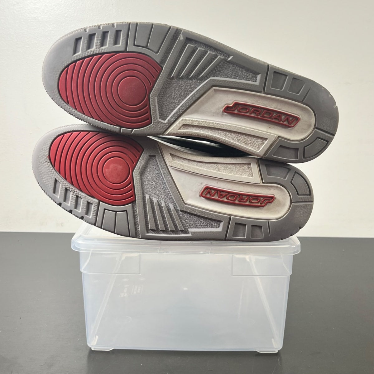 Jordan 3 Retro Black Cement (2011) 11 (Heavily Worn Pre-Owned)JordanBlack/Cement Grey-White-Varsity Red - Image 5