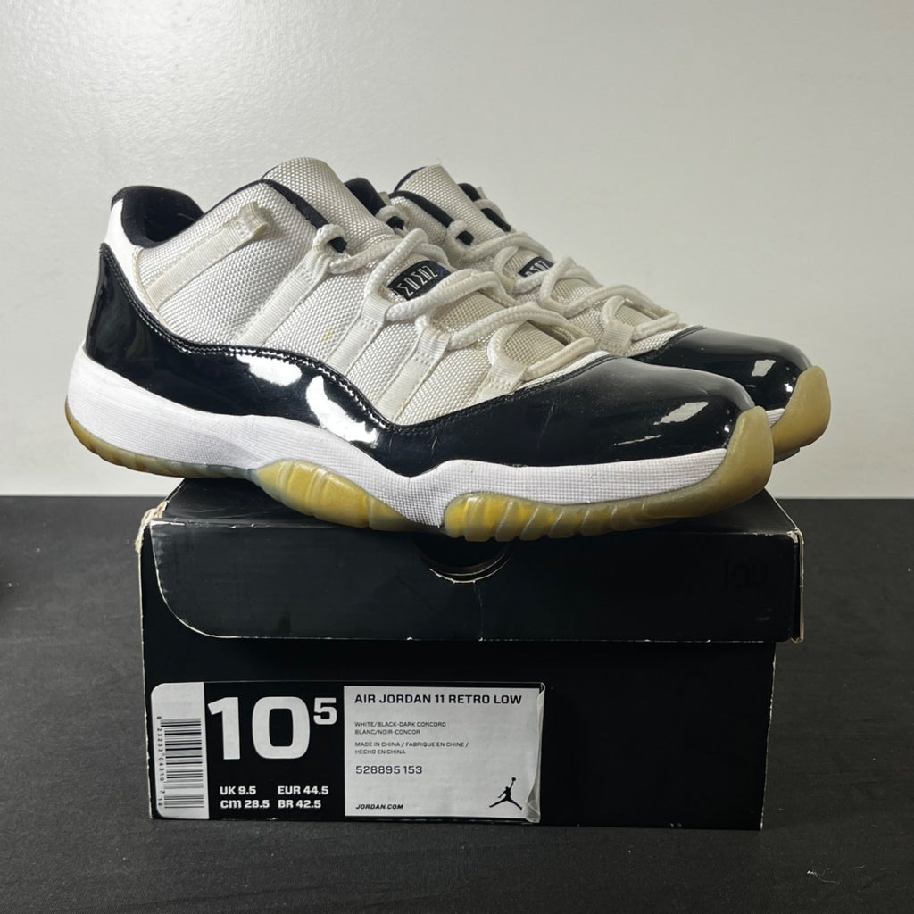 Jordan 11 Retro Low Concord 10.5 (Moderately Worn Pre-Owned)JordanWhite/Black-Concord - Image 1