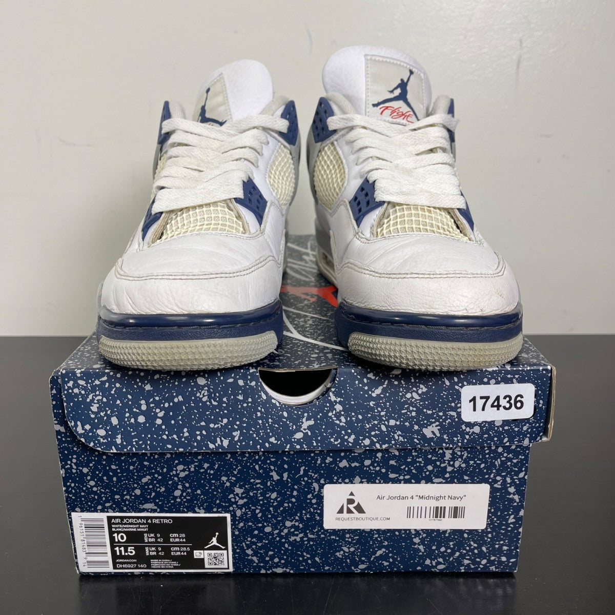 Jordan 4 Retro Midnight Navy 10 (Moderately Worn Pre-Owned)JordanWhite/Midnight Navy/Light Smoke Grey-Fire Red - Image 2