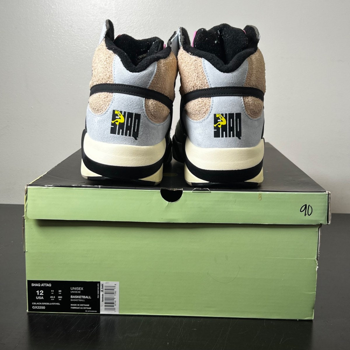Smiley x Reebok Shaq Attaq '50th Anniversary' 12 (Lightly Worn Pre-Owned)Reebok - Image 5