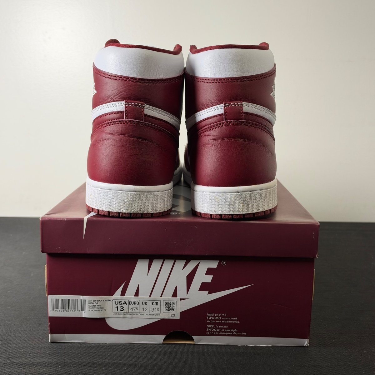 Jordan 1 Retro High OG Artisanal Team Red (Size 13) - aux