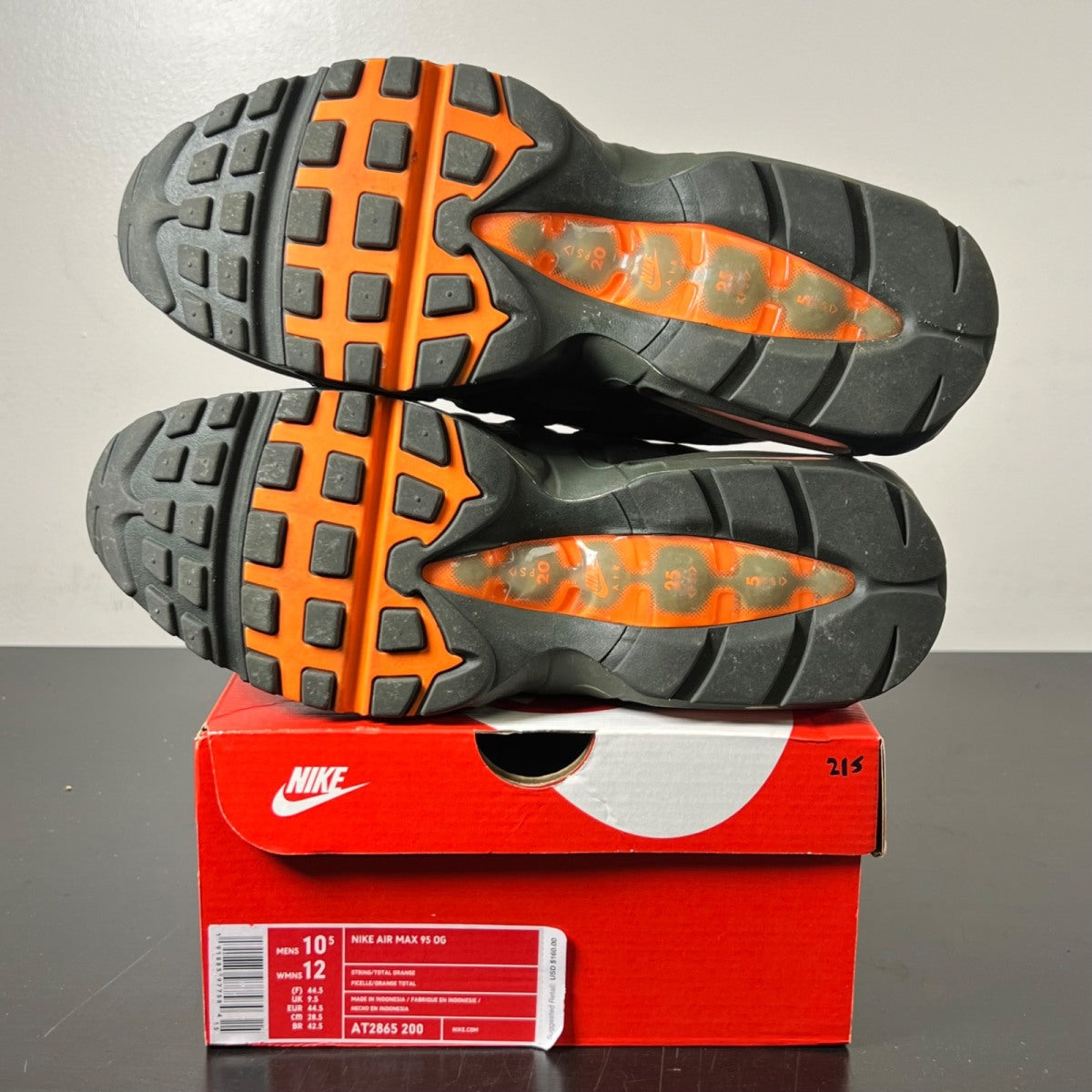 Nike Air Max 95 OG Neutral Olive Total Orange 10.5 (Lightly Worn Pre-Owned)NikeString/Total Orange-Neutral Olive - Image 6