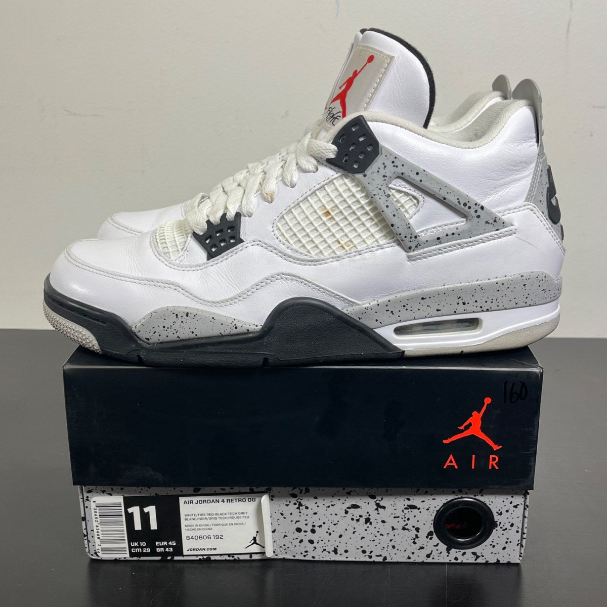 Jordan 4 Retro White Cement (2016) 11 (Moderately Worn Pre-Owned)JordanWhite/Fire Red-Black-Tech Grey - Image 3