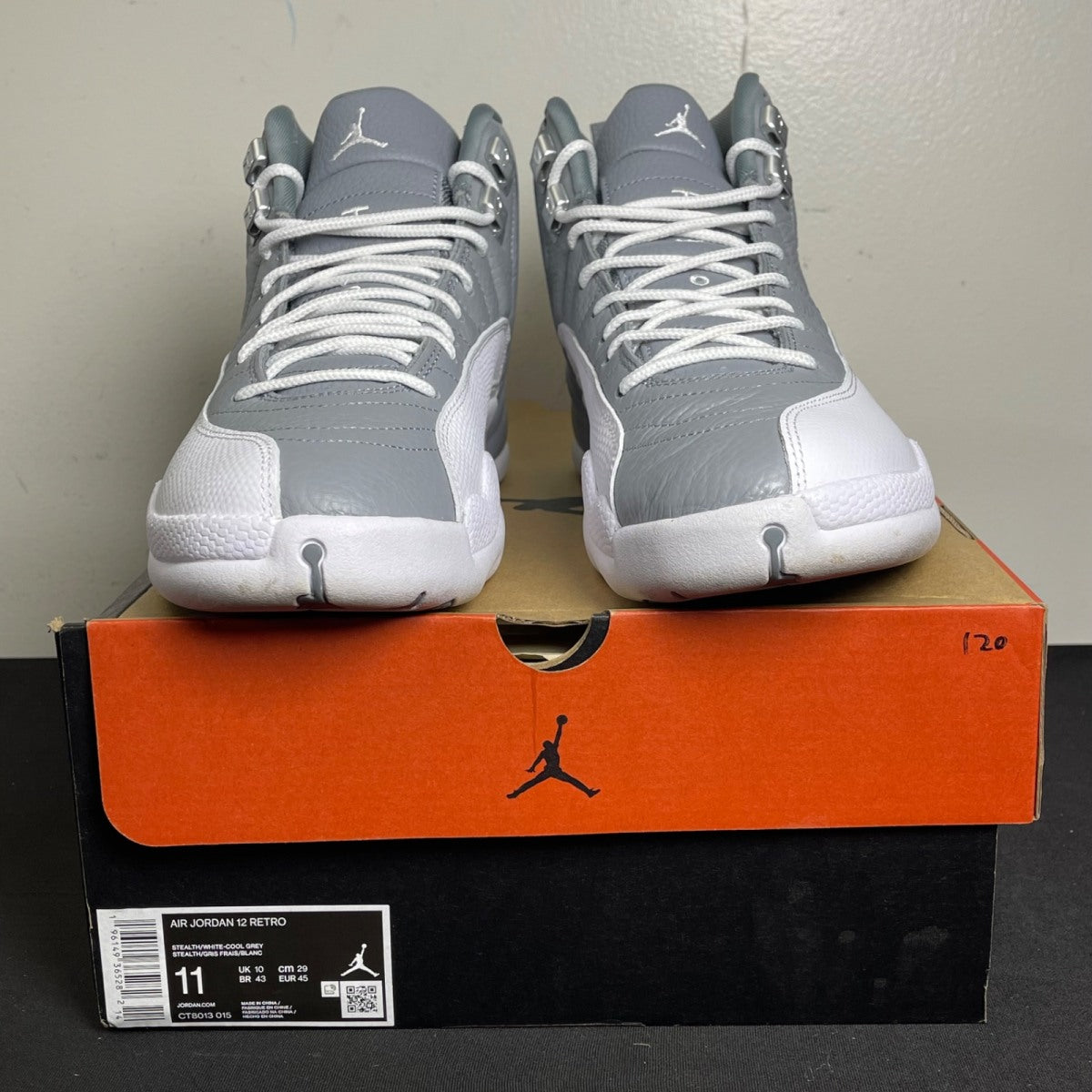 Jordan 12 Retro Stealth (Size 11) - aux