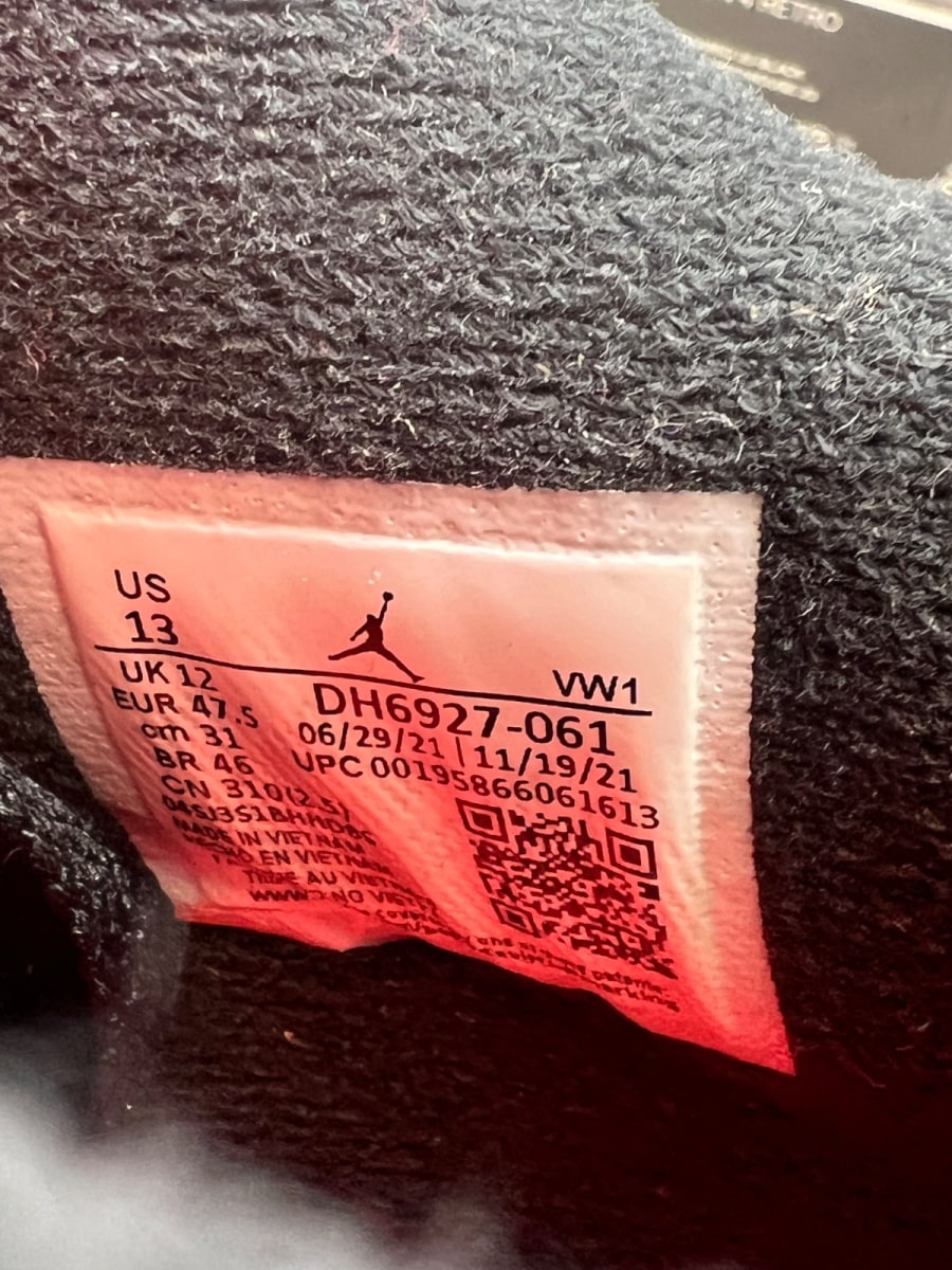Jordan 4 Retro Infrared 13 (Moderately Worn Pre-Owned) - Image 8