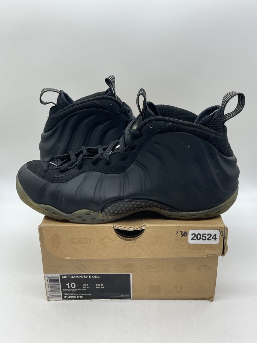 Nike Air Foamposite One Stealth 10 (Moderately Worn Pre-Owned) - Image 1