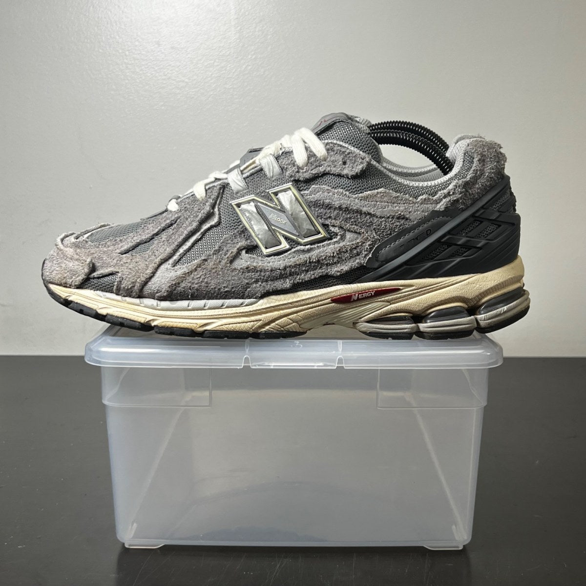 New Balance 1906D Protection Pack Harbor Grey 10.5 (Moderately Worn Pre-Owned)New BalanceCastlerock/Harbor Grey/Silver Metallic - Image 3