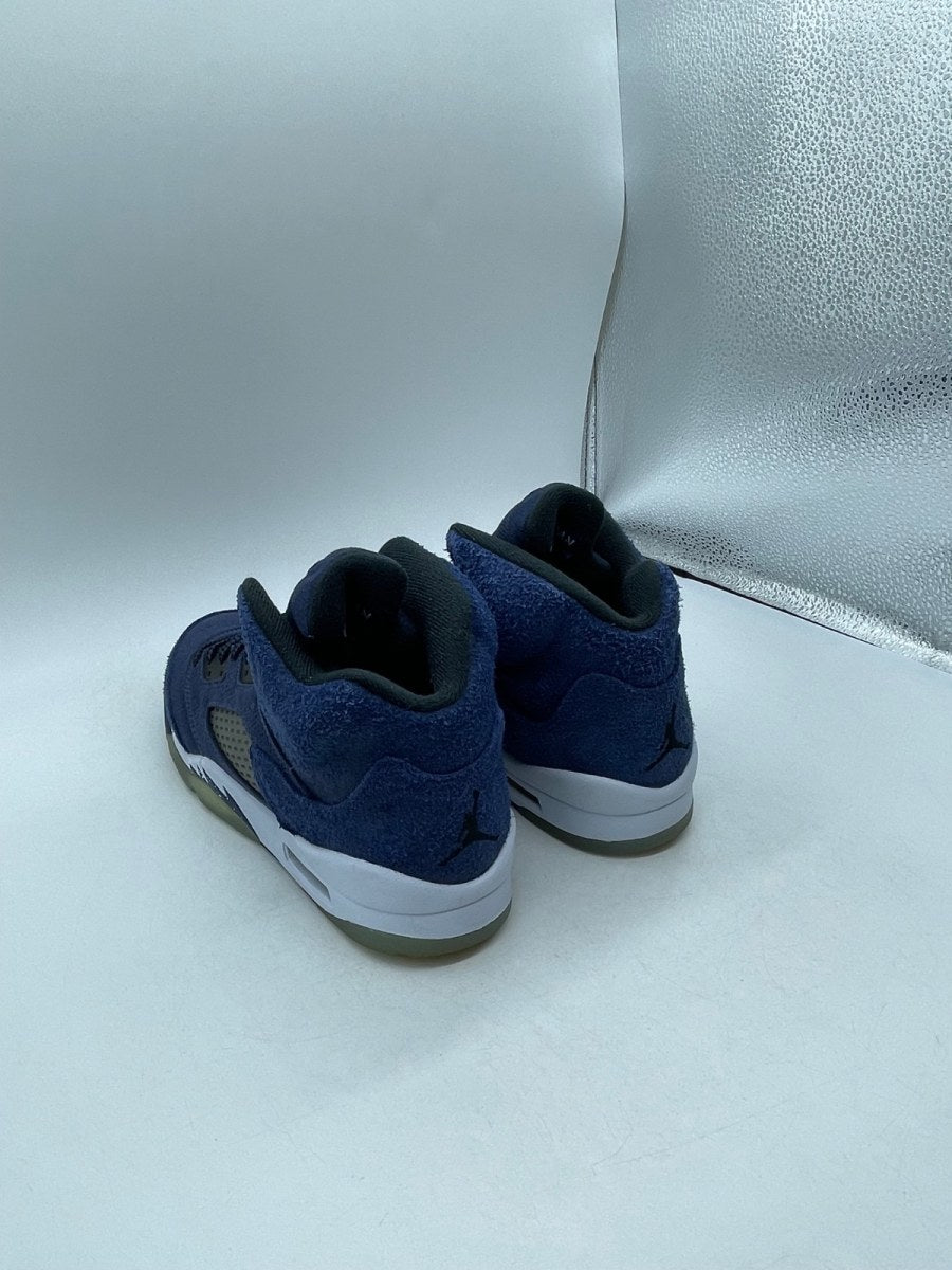 Jordan 5 Retro Georgetown (GS) 7Y (Moderately Worn Pre-Owned)JordanMidnight Navy/Black/Football Grey - Image 4