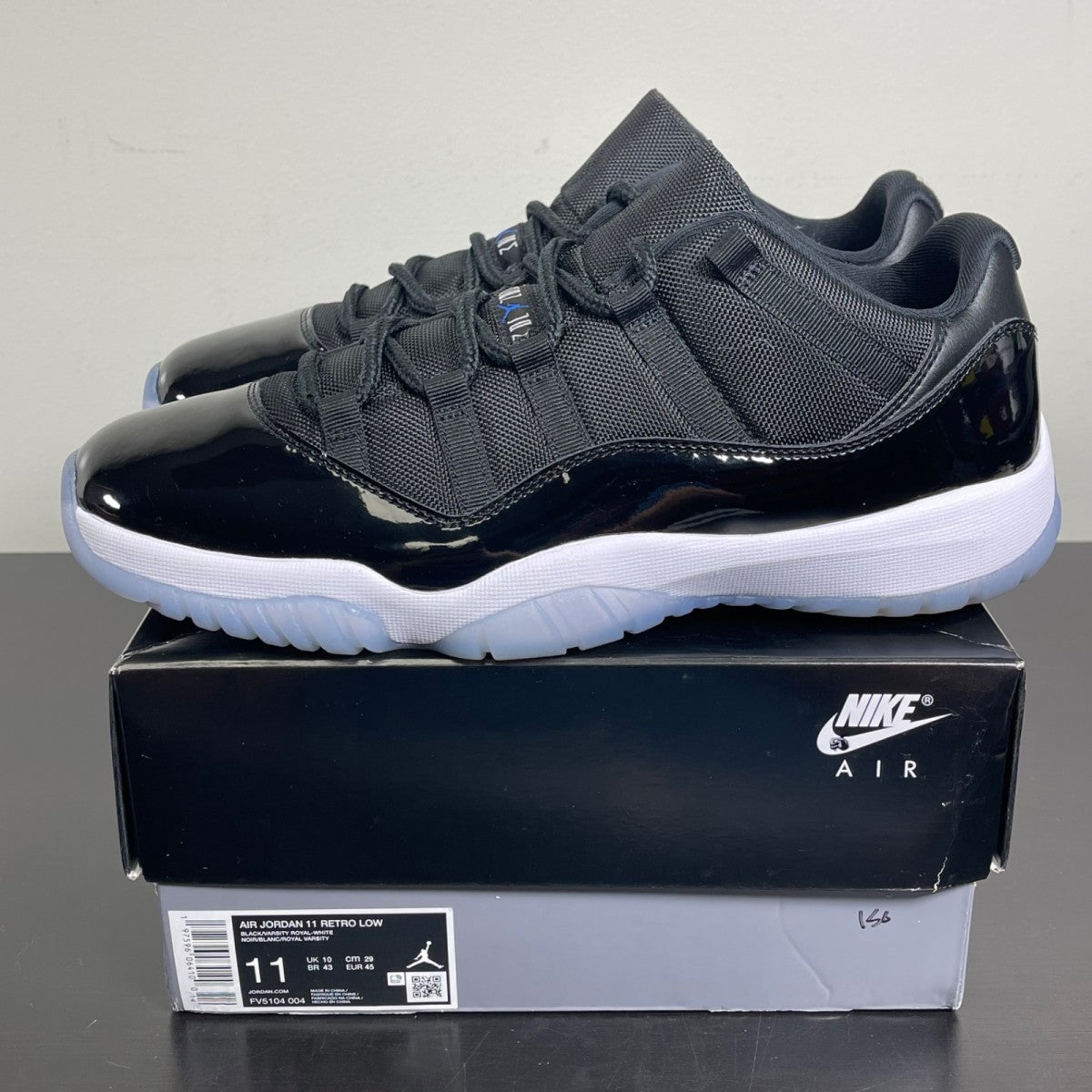 Jordan 11 Retro Low Space Jam 11 (Lightly Worn Pre-Owned)JordanBlack/Varsity Royal/White - Image 3
