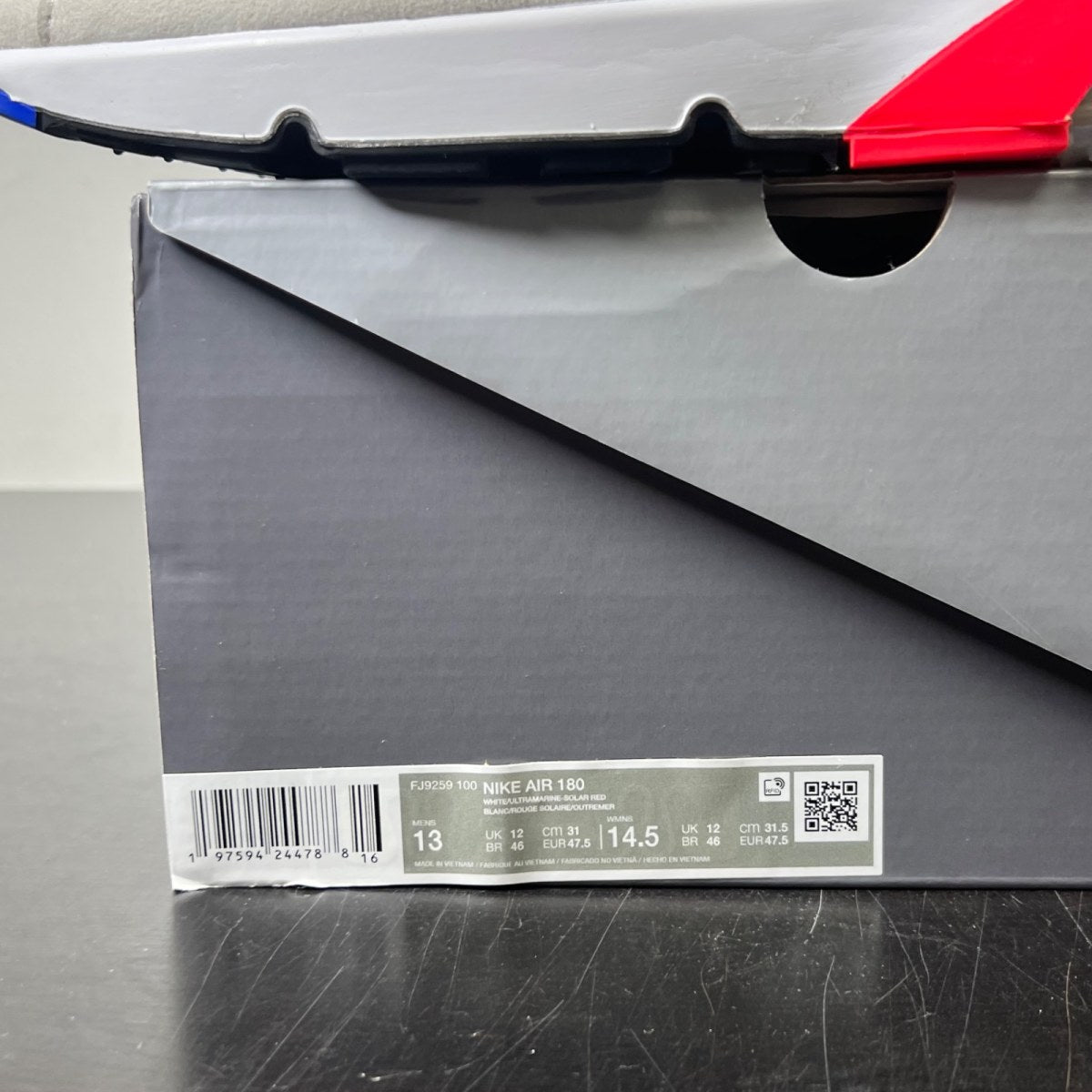 Nike Air Max 180 Ultramarine (2024) 13 (Lightly Worn Pre-Owned)NikeWhite/Ultramarine/Solar Red/Black - Image 4