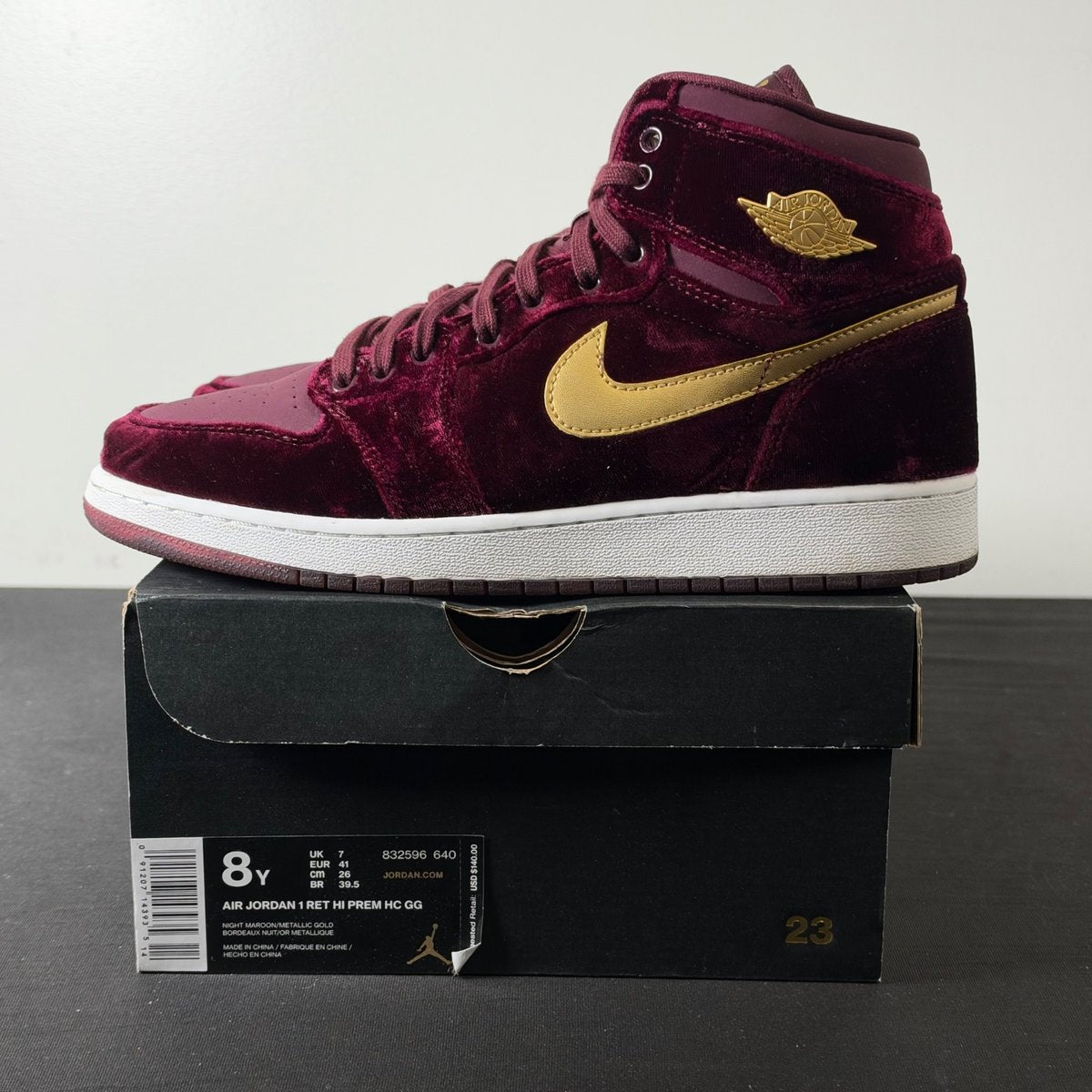 Jordan 1 Retro Heiress Night Maroon (GS) (Size 8Y) - aux