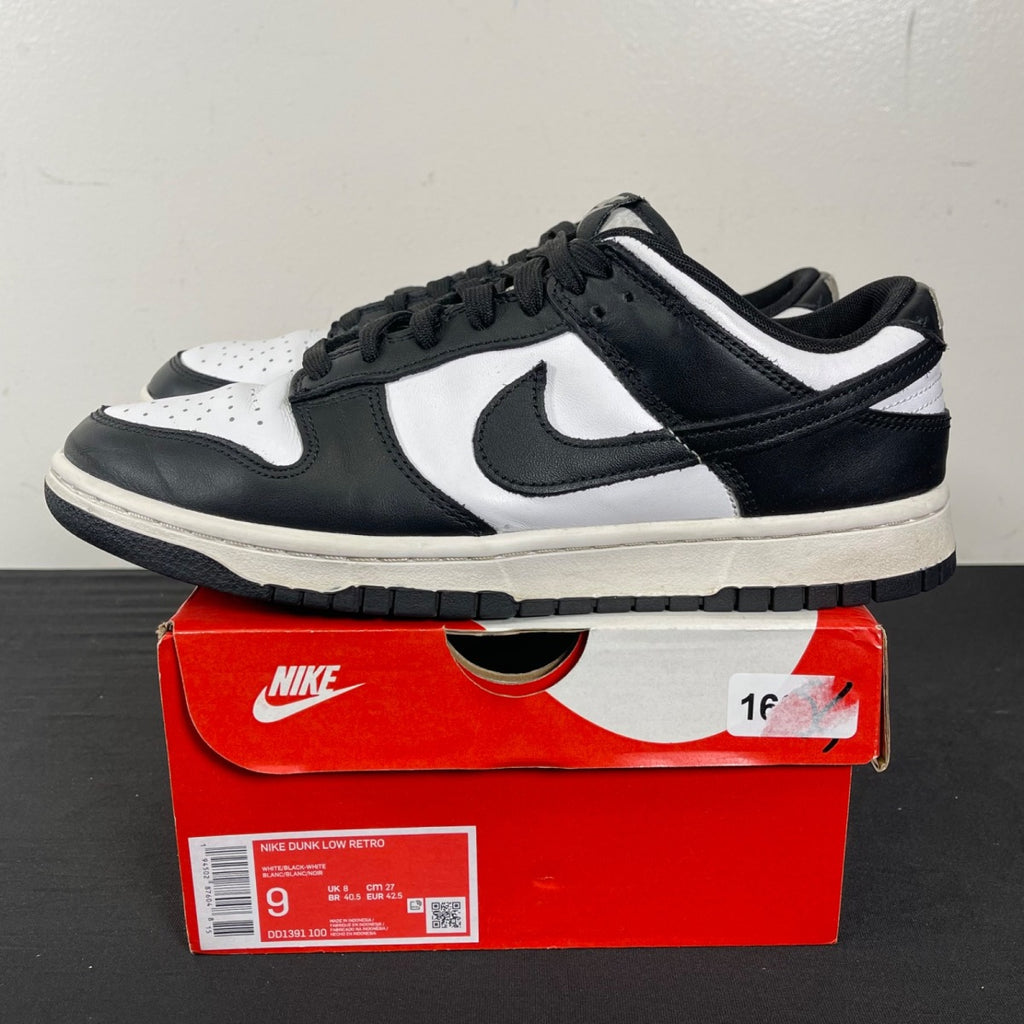 Nike Dunk Low Retro White Black Panda 9 (Moderately Worn Pre-Owned)NikeWhite/Black - Image 3