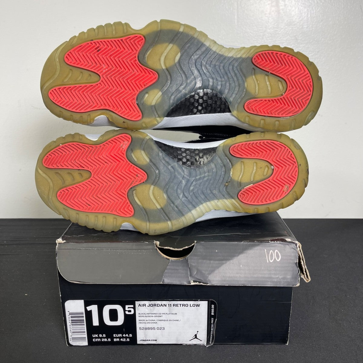 Jordan 11 Retro Low Infrared 10.5 (Moderately Worn Pre-Owned)JordanBlack/Infrared 23-Pure Platinum - Image 5