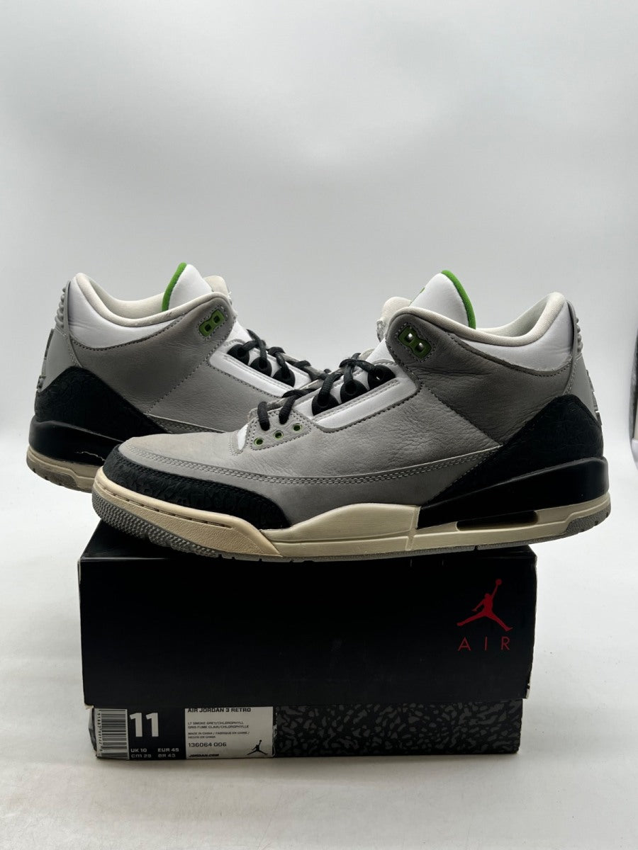 Jordan 3 Retro Chlorophyll 11 (Heavily Worn Pre-Owned)JordanLight Smoke Grey/Chlorophyll-Black-White - Image 1