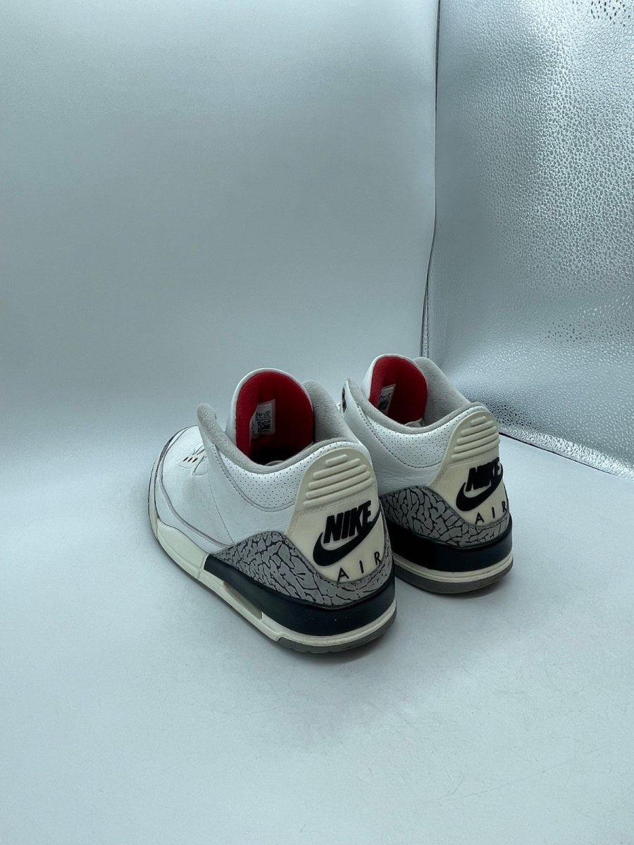 Jordan 3 Retro White Cement Reimagined 11 (Moderately Worn Pre-Owned)JordanSummit White/Fire Red/Black/Cement Grey - Image 4