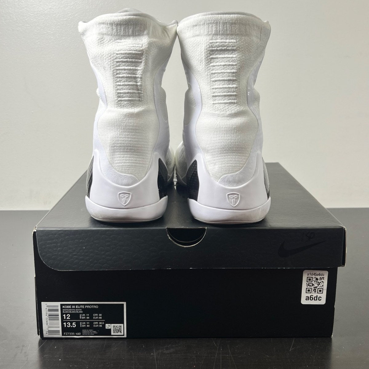 Nike Kobe 9 Elite Protro Halo 12 (Lightly Worn Pre-Owned)NikeWhite/White/White - Image 4
