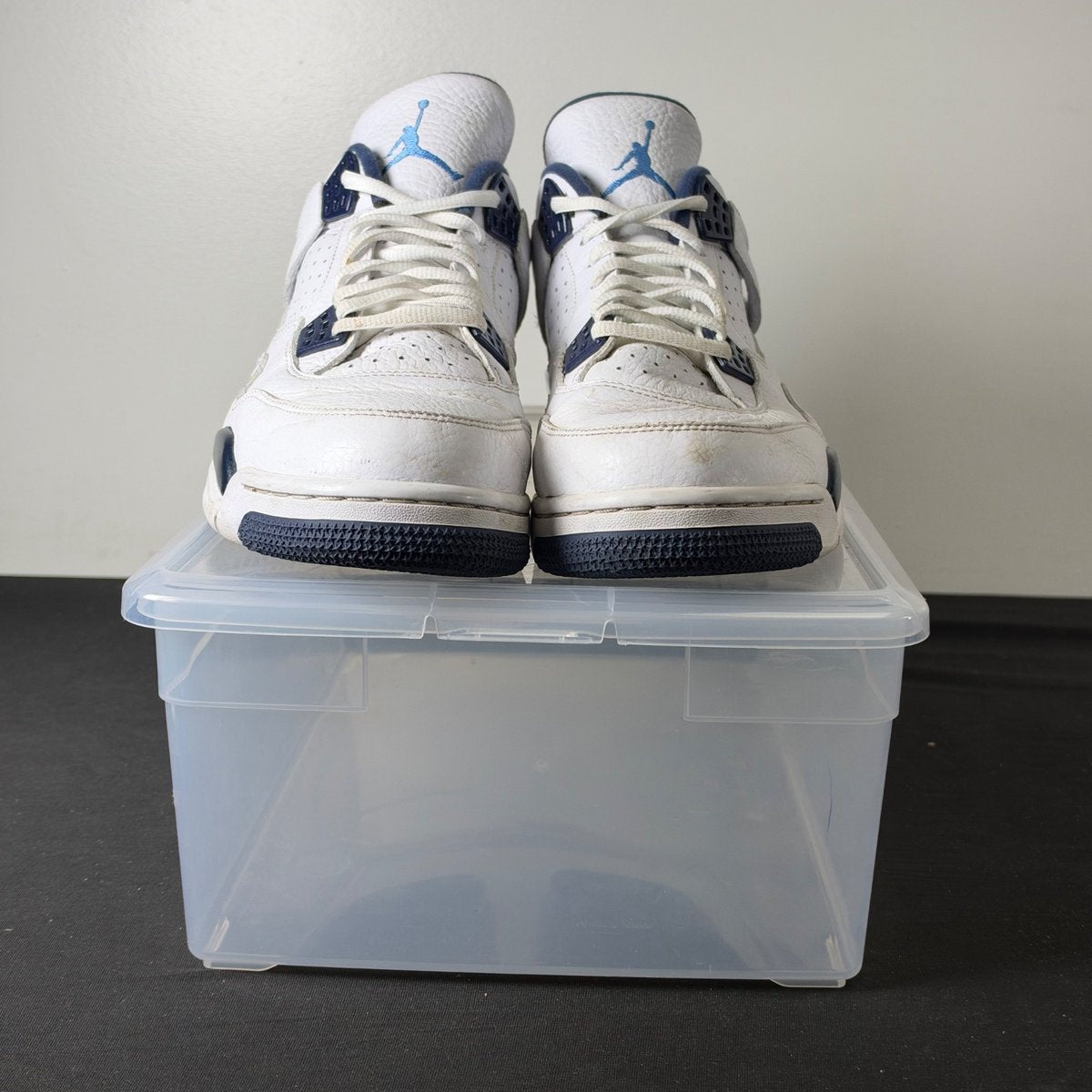 Jordan 4 Retro Columbia (2015) (Size 12) - Image 1