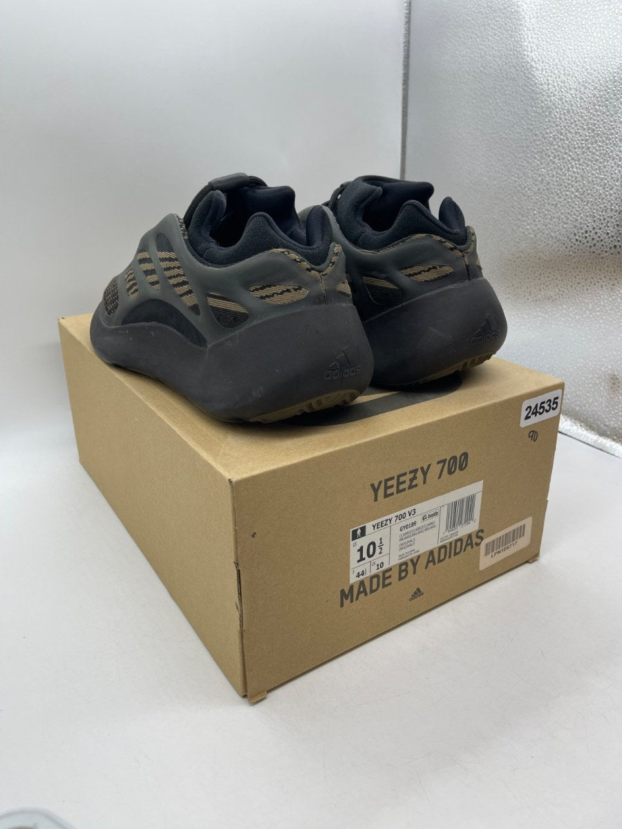 adidas Yeezy 700 V3 Clay Brown 10.5 (Moderately Worn Pre-Owned)adidasEremial/Eremial/Eremial - Image 4