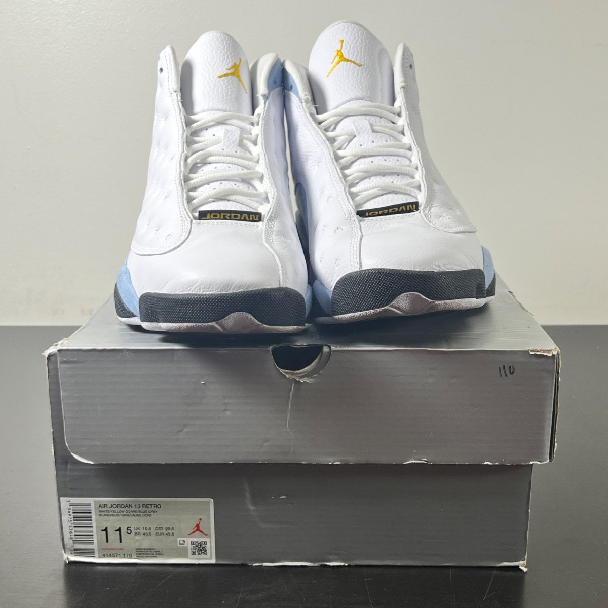 Jordan 13 Retro Blue Grey 11.5 (Moderately Worn Pre-Owned)JordanWhite/Yellow Ochre/Blue Grey/Black - Image 2