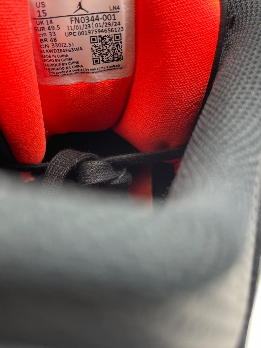 Jordan 3 Retro J Balvin Rio 15 (Moderately Worn Pre-Owned)JordanBlack/Solar Flare/Total Crimson Abyss - Image 8
