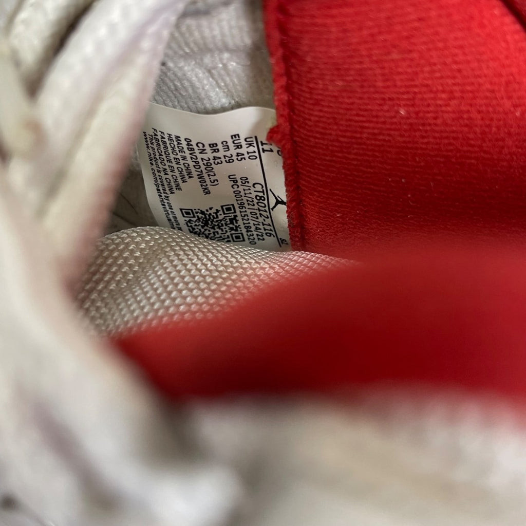 Jordan 11 Retro Cherry (2022) 11 (Moderately Worn Pre-Owned)JordanWhite/Varsity Red/Black - Image 6