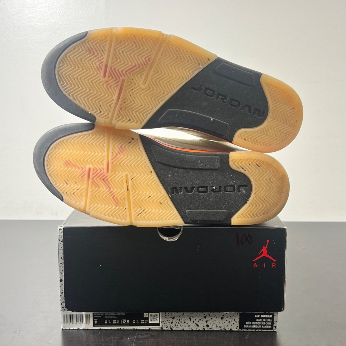 Jordan 5 Retro Shattered Backboard 11 (Lightly Worn Pre-Owned)JordanWhite/Multi-Color-Multi-Color-Total Orange - Image 6