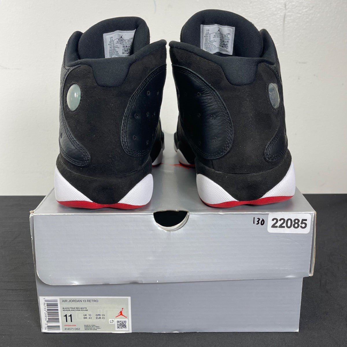 Jordan 13 Retro Playoffs (2023) 11 (Moderately Worn Pre-Owned)JordanBlack/Varsity Red-White-Vibrant Yellow - Image 4