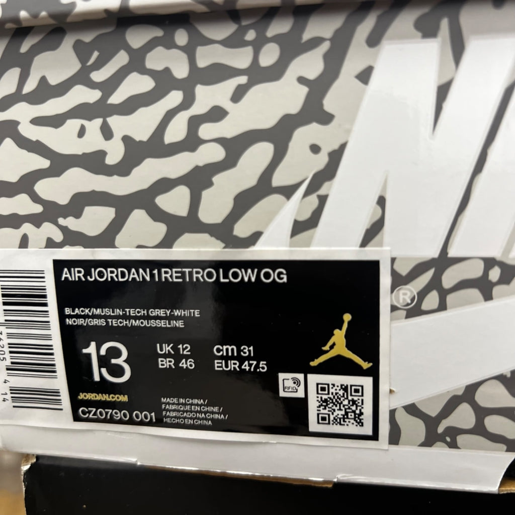 Jordan 1 Retro Low OG Black Cement 13 (Lightly Worn Pre-Owned)JordanBlack/Muslin/Tech Grey/White/Sail - Image 7