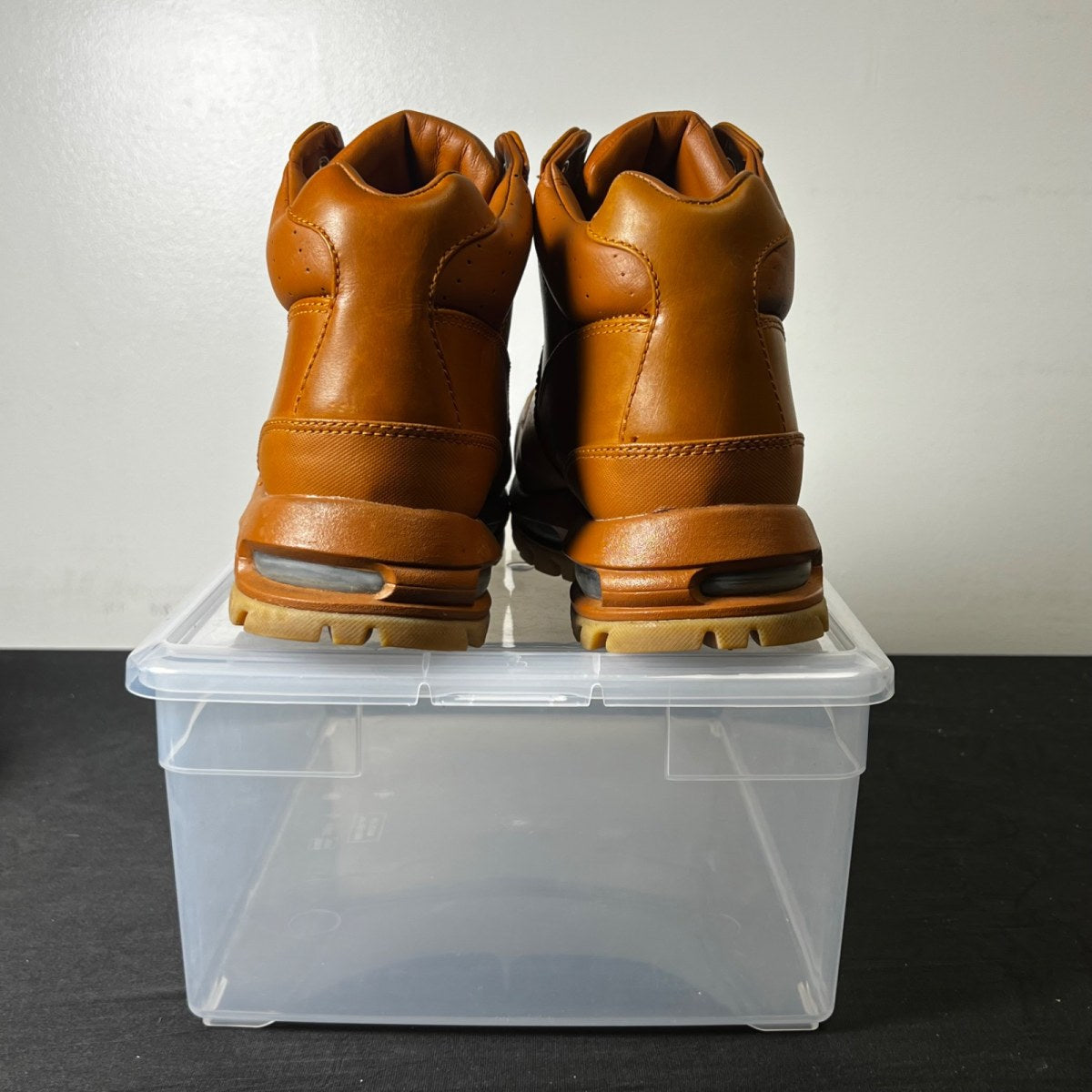 Nike Air Max Goadome Tawny 9.5 (Lightly Worn Pre-Owned)NikeTawny/Tawny-Gum Light Brown - Image 4