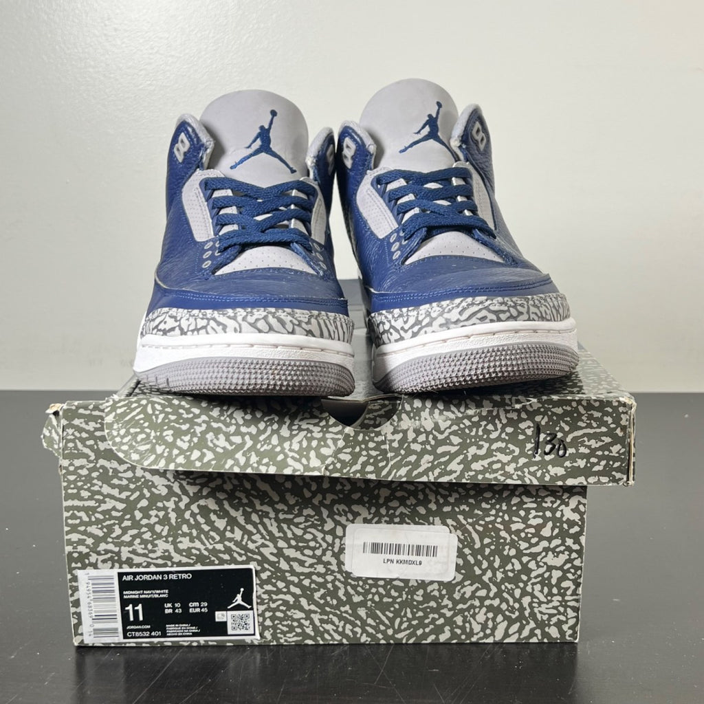 Jordan 3 Retro Georgetown (2021) 11 (Moderately Worn Pre-Owned)JordanMidnight Navy/Cement Grey-White - Image 2