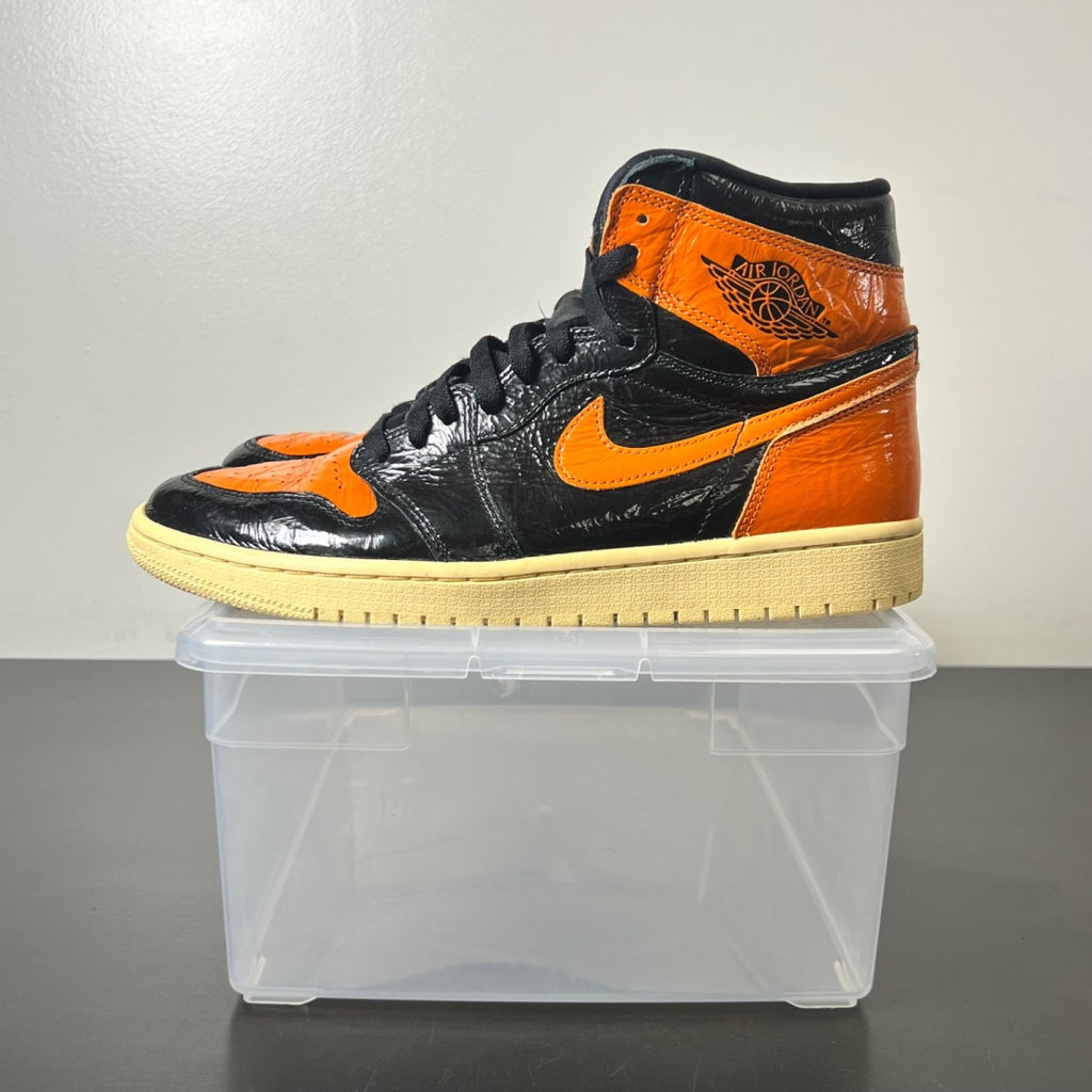 Jordan 1 Retro High Shattered Backboard 3.0 9 (Moderately Worn Pre-Owned)JordanBlack/Pale Vanilla-Starfish - Image 3