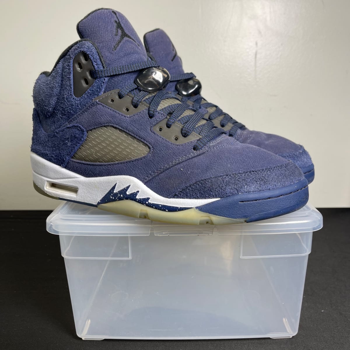 Jordan 5 Retro Midnight Navy (Size 8.5) - aux