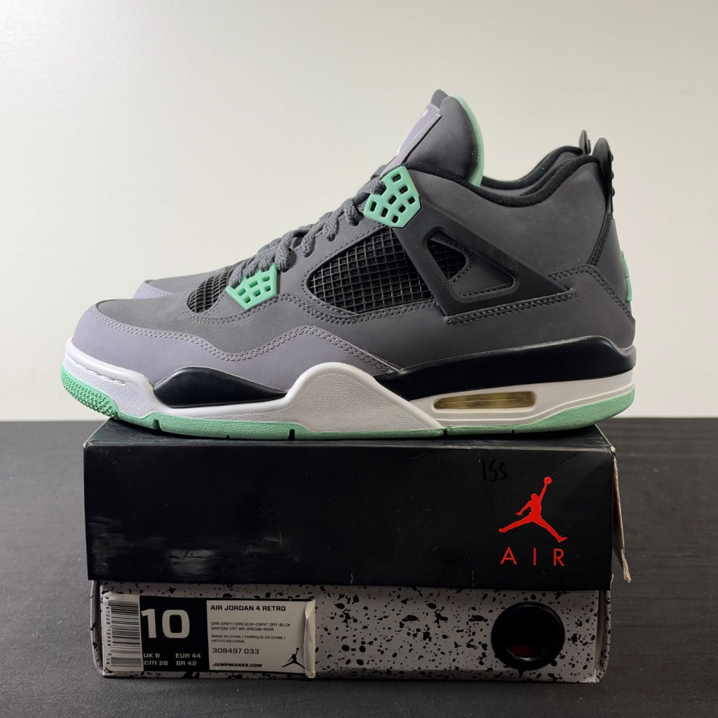 Jordan 4 Retro Green Glow (Size 10) - aux