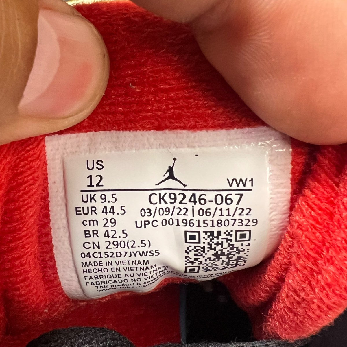 Jordan 3 Retro Black Cement Gold (Women's) 12W (Lightly Worn Pre-Owned)JordanBlack/Fire Red/Metallic Gold/Cement Grey - Image 7