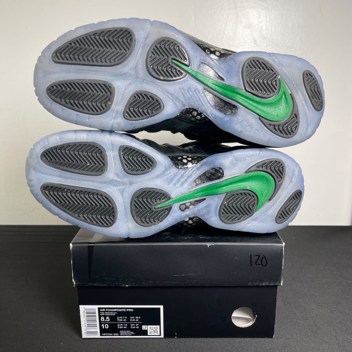 Nike Air Foamposite Pro Pine Green (2025) (Size 8.5) - aux