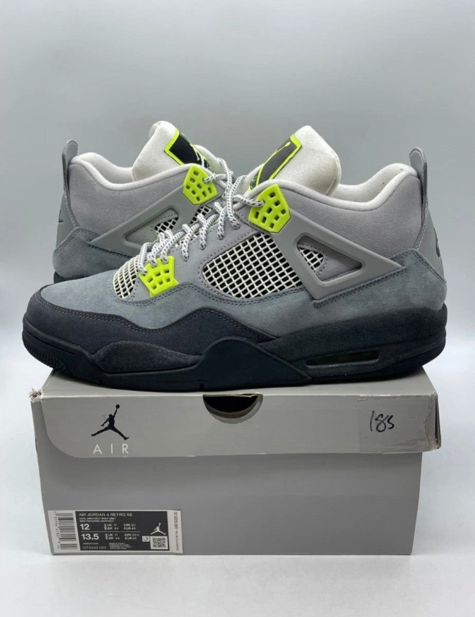 Jordan 4 Retro SE 95 Neon 12 (Lightly Worn Pre-Owned)JordanCool Grey/Volt-Wolf Grey-Anthracite - Image 1