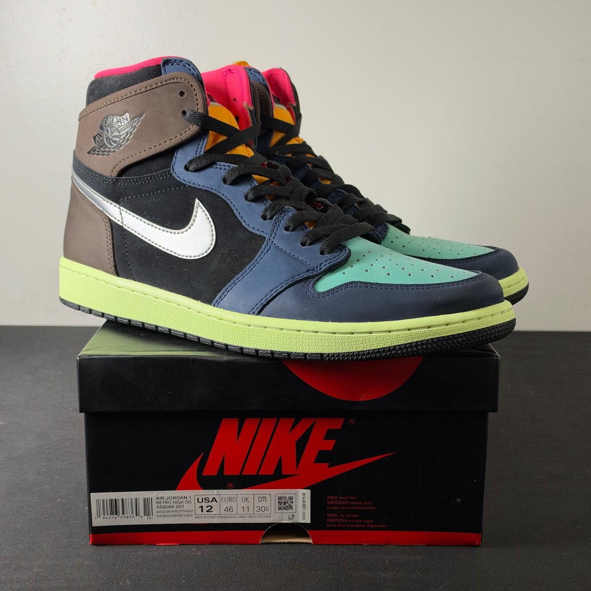 Jordan 1 Retro High Tokyo Bio Hack (Size 12) - aux