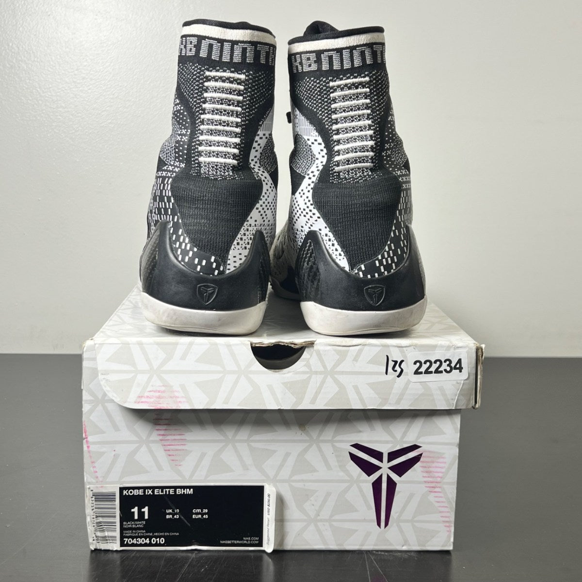 Nike Kobe 9 Elite Black History Month 11 (Moderately Worn Pre-Owned)NikeBlack/White - Image 5