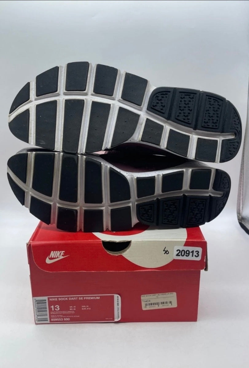 Nike Sock Dart SE Premium Night Maroon 13 (Lightly Worn Pre-Owned)NikeNight Maroon/Night Maroon - Image 9