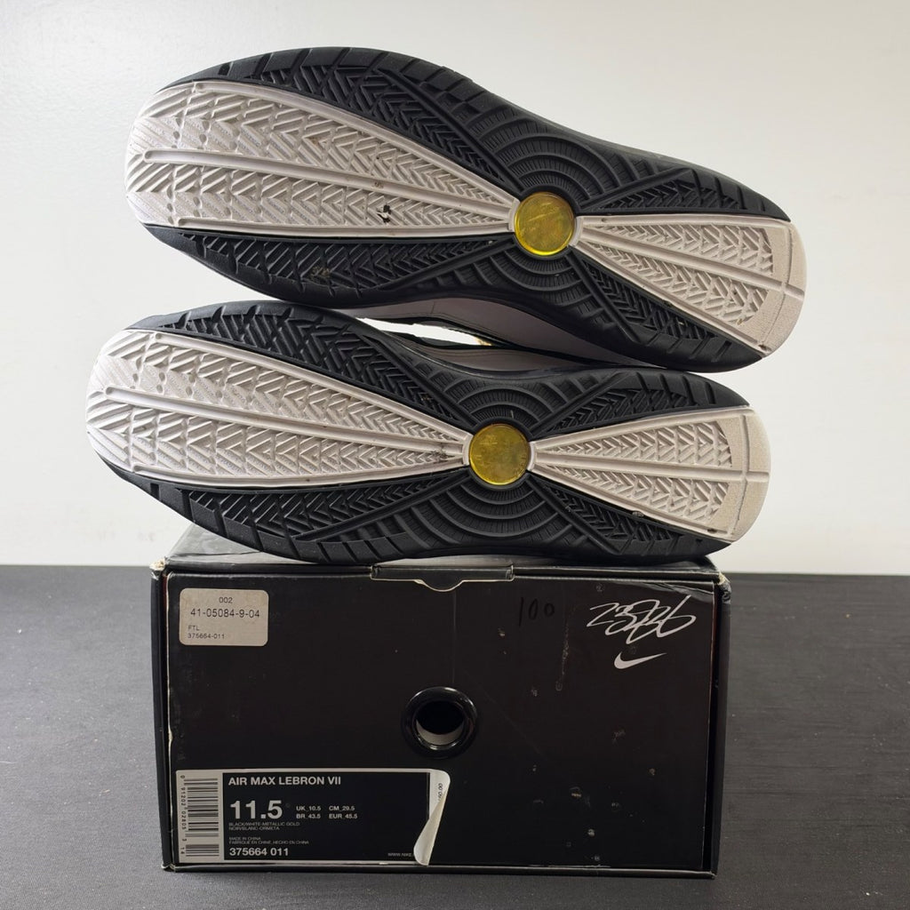 Nike LeBron 7 Black/White-Metallic Gold (Size 11.5) - Image 6