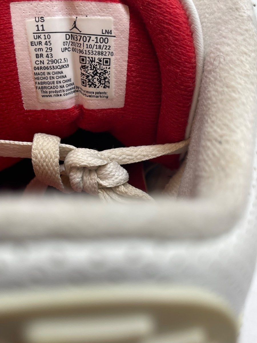 Jordan 3 Retro White Cement Reimagined 11 (Moderately Worn Pre-Owned)JordanSummit White/Fire Red/Black/Cement Grey - Image 8